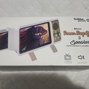 HistoryGabbaGoods 7-Inch Retro TV Video Bluetooth Speaker & Magnifier